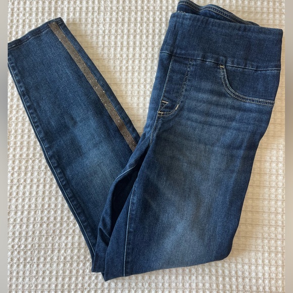 Rock and Republic Jegging - Picture 1 of 3